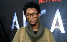 Ca sĩ D4vd bị bắt vì tội giết người