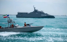 'Hạm đội muỗi' Iran: 'Bóng ma' tại eo biển Hormuz