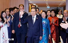 Chủ tịch Quốc hội Trần Thanh Mẫn gặp gỡ cộng đồng người Việt tại Thổ Nhĩ Kỳ