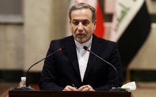 Giá dầu giảm sốc, chứng khoán lập đỉnh sau khi Iran tuyên bố 'mở hoàn toàn' eo biển Hormuz