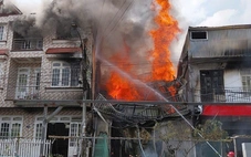 Cháy nhà khu Ba Toa Đà Lạt, các lực lượng vất vả dập lửa