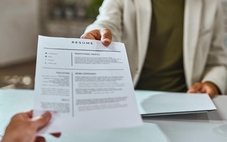 CV bị loại ngay từ 'vòng gửi xe': Bạn sai ở đâu?