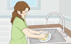 Bắt trẻ làm việc gia đình quá sức sẽ bị phạt tới 30 triệu đồng