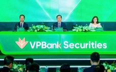 Sếp VPBankS nói về giá cổ phiếu giảm sau IPO, khẳng định có 'sức' cho vay thêm 30.000 tỉ