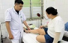 Trạm y tế 'hút' bệnh nhân nhờ y học cổ truyền