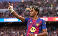 Barca đẩy Real Madrid đến gần cảnh tay trắng