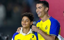 Con trai Ronaldo có cơ hội lên đội một Al Nassr đá cùng cha