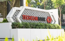 Techcombank lãi 8.900 tỉ đồng quý 1, giữ phong độ dẫn đầu