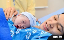 Quê quán là nguồn cội trong ký ức hay trên giấy tờ?