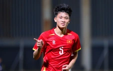 CĐV Thái Lan thảng thốt 'phải thừa nhận bóng đá Việt Nam xuất sắc mọi lứa tuổi'