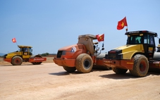 Sân bay Phù Cát tăng tốc làm đường băng số 2, kịp bay hiệu chuẩn tháng 7