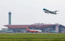 Hầu hết các chuyến bay từ Hà Nội, TP.HCM tới các điểm du lịch đã kín chỗ
