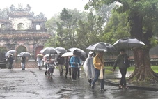 Thời tiết hôm nay 24-4: Mưa to tập trung ở Thanh Hóa đến Đà Nẵng, Nam Bộ nắng nóng diện rộng