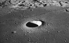 Bất ngờ với bụi Mặt trăng: Tăng độ bền vật liệu tới 40%, mở đường xây căn cứ ngoài Trái đất