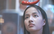 Phương Thanh: Từ vẽ đến ống kính, 'pha màu' cho những vai diễn nhiều lớp