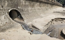 Xử lý các điểm đấu nối trái phép xả thải ra biển Nha Trang