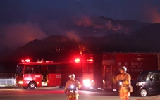 Nhật Bản huy động hơn 1.000 lính cứu hỏa chống chọi cháy rừng suốt bốn ngày