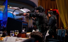 Vì sao an ninh 'đa lớp' của Mỹ vẫn bị xuyên thủng tại tiệc báo chí Nhà Trắng?