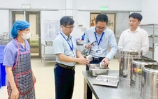 Tin tức sáng 27-4: Đề xuất chủ tịch UBND xã được phạt 50 triệu với cá nhân vi phạm an toàn thực phẩm