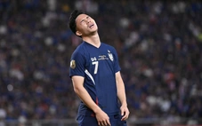 Ngôi sao Thái Lan Supachok nhận tin dữ, nguy cơ ảnh hưởng sự nghiệp