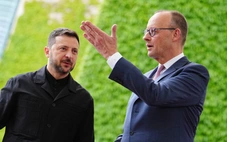 Thủ tướng Đức gợi ý Ukraine chấp nhận nhượng đất đổi hòa bình và gia nhập EU