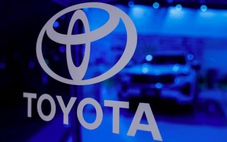 Toyota lập kỷ lục doanh số toàn cầu nhờ xe hybrid
