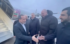 Trung Đông chiều 27-4: Ngoại trưởng Iran phát biểu tại Nga; Iran tạm cấm xuất khẩu thép