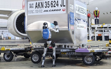 Sân bay Nhật Bản sắp cho robot làm nhân viên bốc xếp hành lý