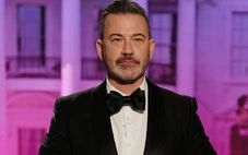 Ông Trump nổi giận vì bà Melania bị gọi là 'góa phụ'