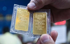 Đà giảm ngày càng mạnh, giá vàng thế giới rơi khỏi ngưỡng 4.600 USD/ounce