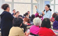 Trung Quốc mạnh tay dọn dẹp 'thần y mạng'