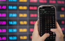 App chứng khoán của TCBS lỗi ngay trước kỳ nghỉ lễ, nhà đầu tư nháo nhào