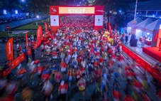 Khách ùn ùn đổ về Đà Nẵng, Hội An chơi lễ 30-4