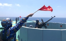 Lính biển gác trời nơi đầu sóng