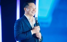 Shark Hưng nộp đơn từ chức ở Cen Land