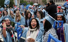 Xin visa du học lưu ý gì khi Mỹ rà soát hồ sơ mạng xã hội?