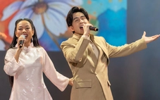 Đông nghẹt khán giả xem Đan Trường, Võ Hạ Trâm, Quốc Thiên hát mừng ngày thống nhất đất nước