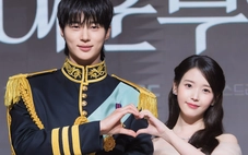 IU, Byeon Woo Seok viết lại chuyện tình dang dở sau 10 năm với Perfect Crown