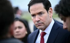 Mỹ thu hồi thẻ xanh, visa của công dân Iran liên quan chính quyền