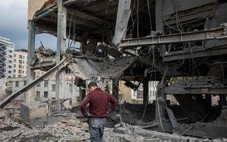 Người dân Iran lo sợ sau lời tuyên bố leo thang của ông Trump: 'Chúng tôi đã bị trừng phạt quá đủ'