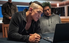 Series Bloodhounds mùa 2 của Bi Rain gây sốt toàn cầu trên Netflix