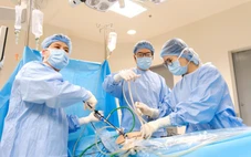 Đi khám vì tưởng rối loạn tiêu hóa, phát hiện biến chứng hiếm gặp