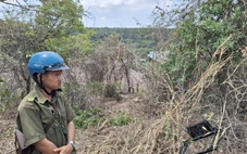 Hiện trường vụ xe tải lao trên núi Tà Zôn xuống vực, 3 người chết