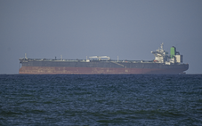 Tin tức thế giới 10-4: Ông Trump nói dầu sẽ sớm qua eo biển Hormuz; Nga ngừng bắn 32 giờ