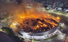 Sân thi đấu xe đạp lòng chảo ở Brazil bốc cháy