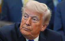 Chính quyền ông Trump dùng lệnh ngừng bắn với Iran đấu deadline của Quốc hội