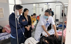 Ca ngộ độc bánh mì ở Quảng Trị tăng lên 64 người, đình chỉ cơ sở