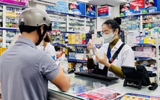 AI lấn sâu, 'chạm' từng hộp sữa, viên thuốc