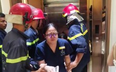 Thang máy ngừng hoạt động đột ngột ở phường Hạnh Thông, 7 người mắc kẹt được cứu an toàn