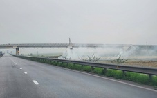 Hơn 100km dày đặc khói đốt đồng trên cao tốc Bắc - Nam